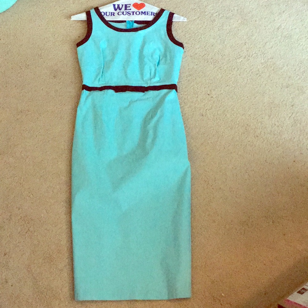 Pinup couture Wiggle sheath dress